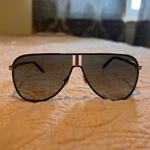 Gucci Aviator Sunglasses, used, good condition